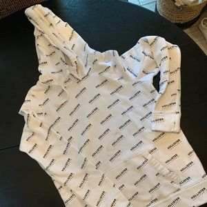 Hollister white Hoodie size small